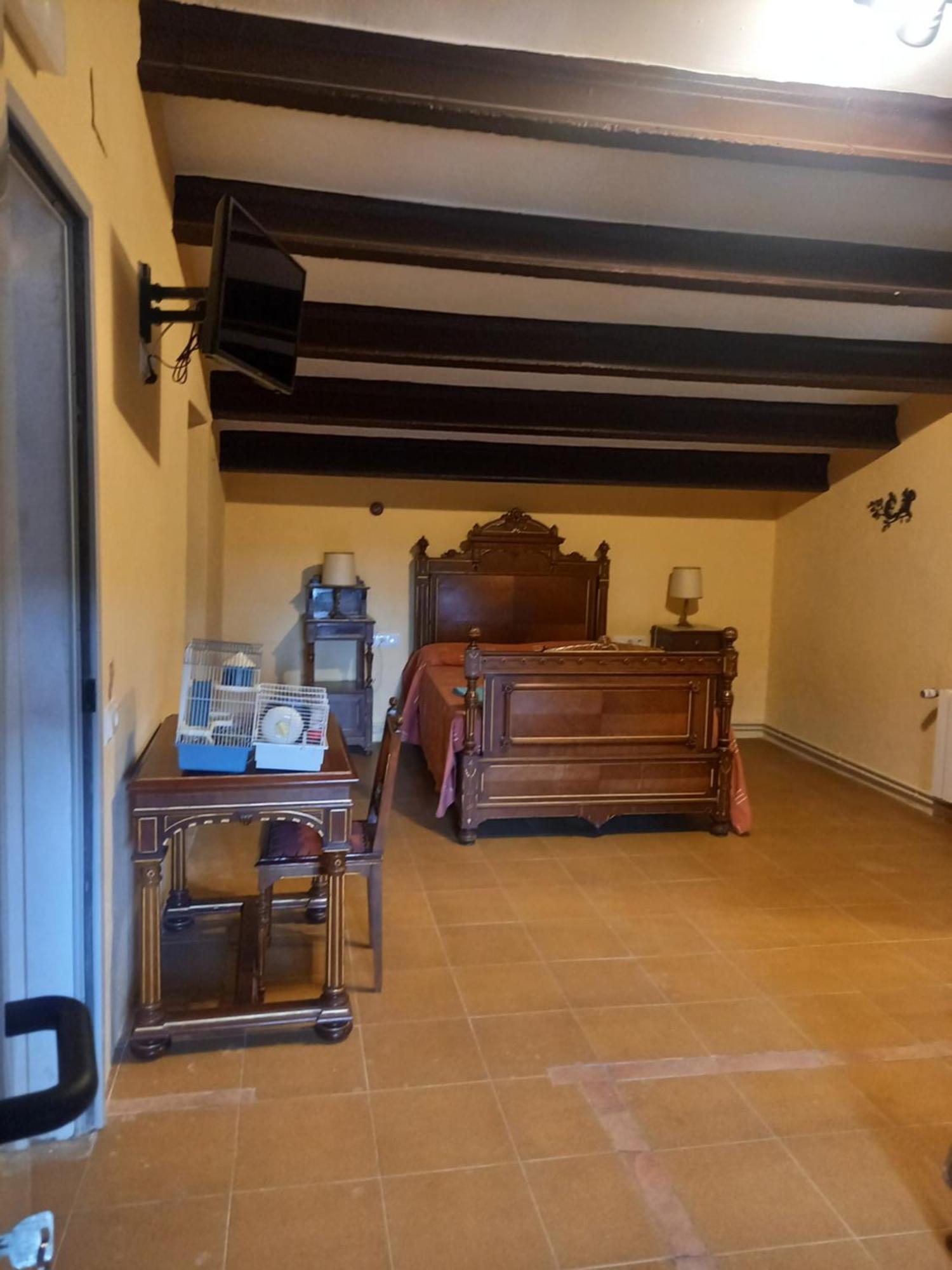 Hostal Rural Mas Blanc San Martin de Centellas Exterior photo